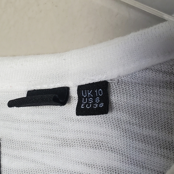 Superdry Women's Lexi Floral Embroidered T-Shirt in Rodeo White US 6 - Picture 9 of 11